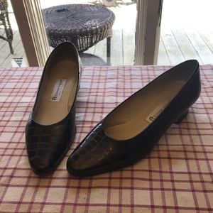 EUC Etienne Aigner womens pumps size 8 1/2